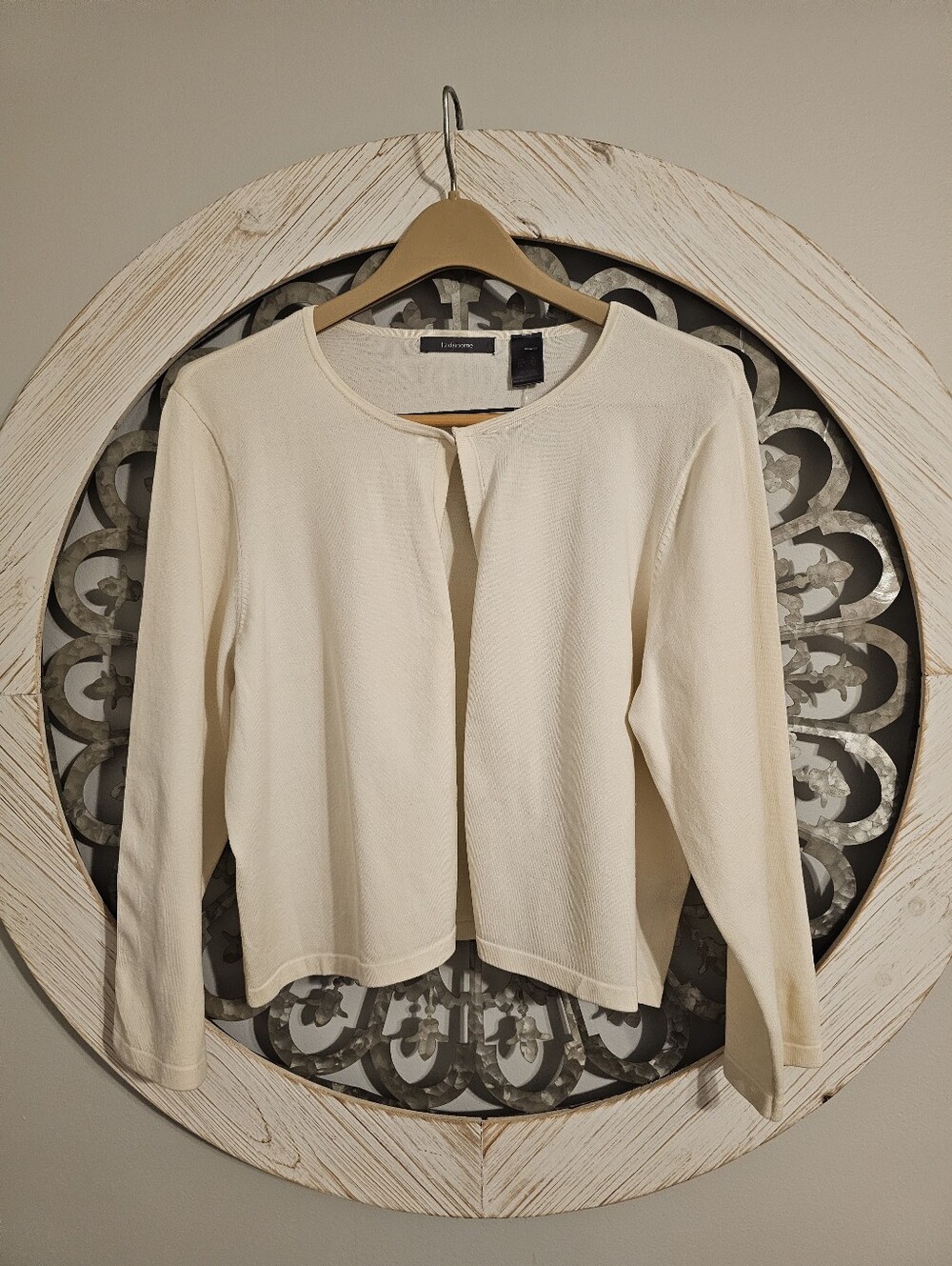 Liz Claiborne Cream Open-Front Long-Sleeve Top